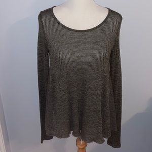 Target Brand green long sleeve sweater